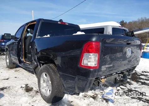 2021 Ram 1500 Big Horn 4X4 5'7 Box из США, поврежденный, VIN 1C6RRFFG1MN556001